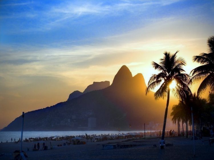 Morro Dois Irmãos