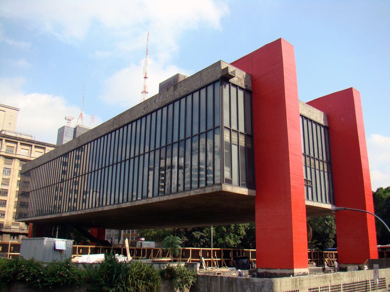 Museo de Arte de São Paulo (MASP)