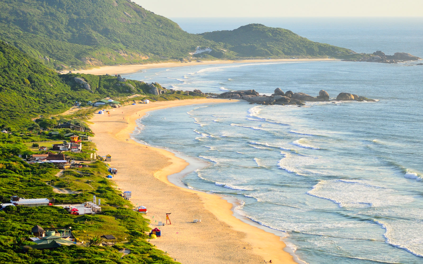Praia Mole / Santa Catarina / Brazil // World Beach Guide